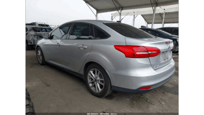 2015 Ford Focus Se - Image 3