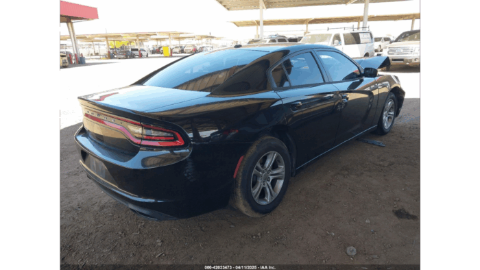 2015 Dodge Charger Se - Image 2