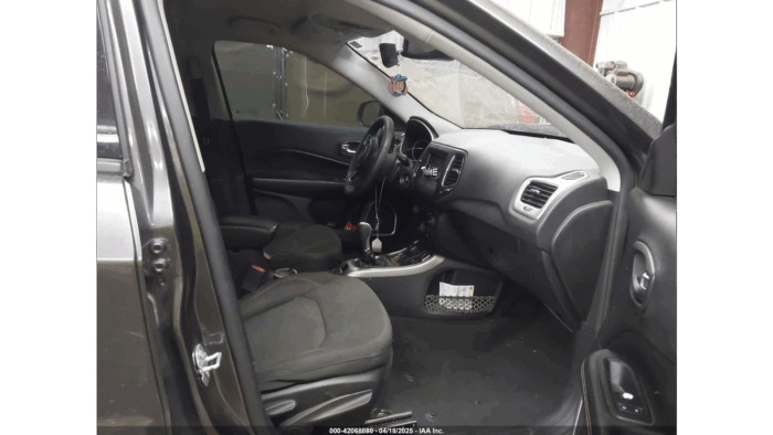 2020 Jeep Compass - Image 7