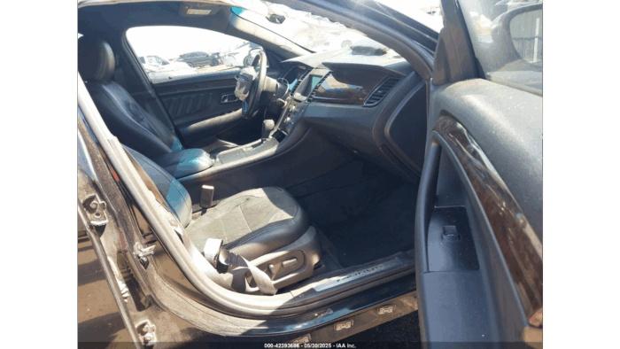 2013 Ford Taurus - Image 7