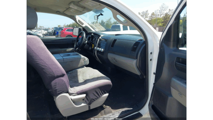 2012 Toyota Tundra - Image 7