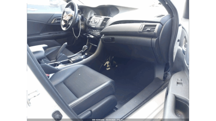 2017 Honda Accord - Image 4