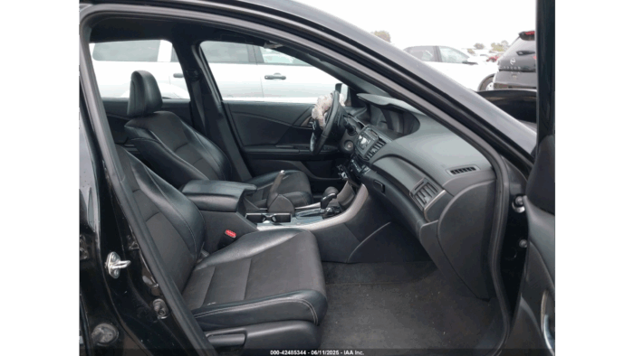 2017 Honda Accord - Image 5