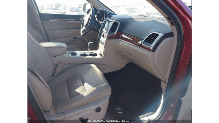 2013 Jeep Grand Cherokee - Image 5