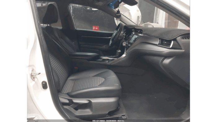 2019 Toyota Camry Se - Image 6