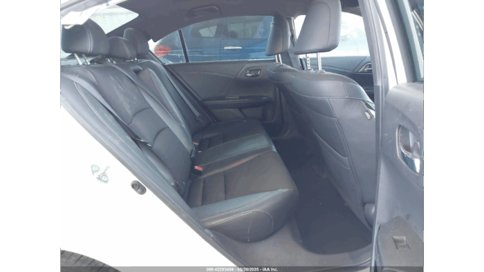 2017 Honda Accord - Image 5