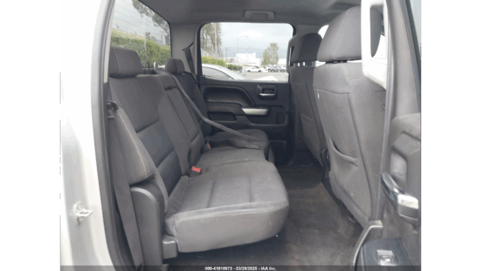 2017 Chevrolet Silverado 1500 - Image 7