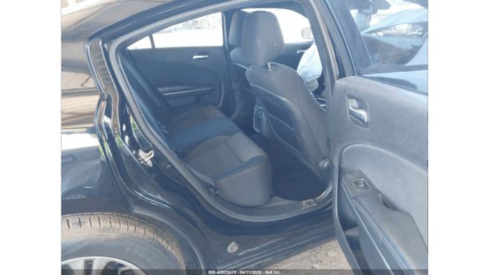 2015 Dodge Charger Se - Image 7