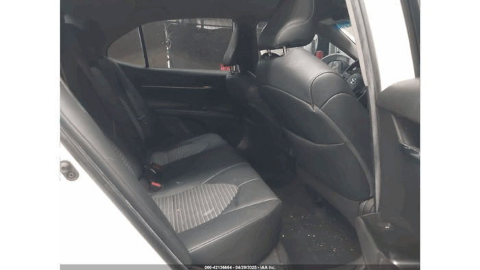 2019 Toyota Camry Se - Image 7