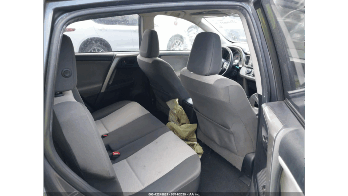 2015 Toyota Rav4 Le - Image 11