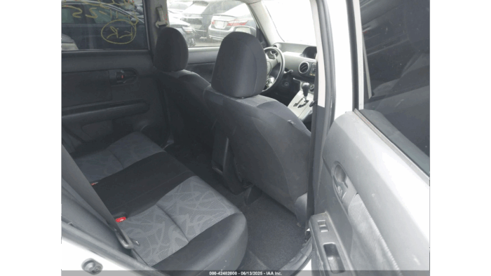 2012 Scion Xb - Image 8