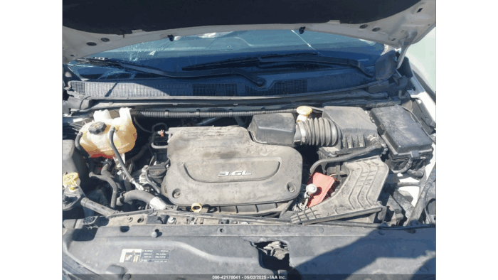 2017 Chrysler Pacifica - Image 6
