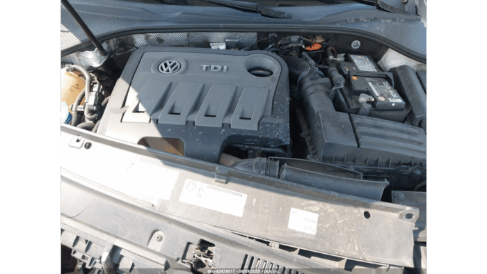 2014 Volkswagen Passat - Image 5