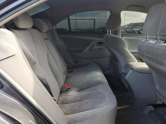 2010 Toyota Camry - Image 7
