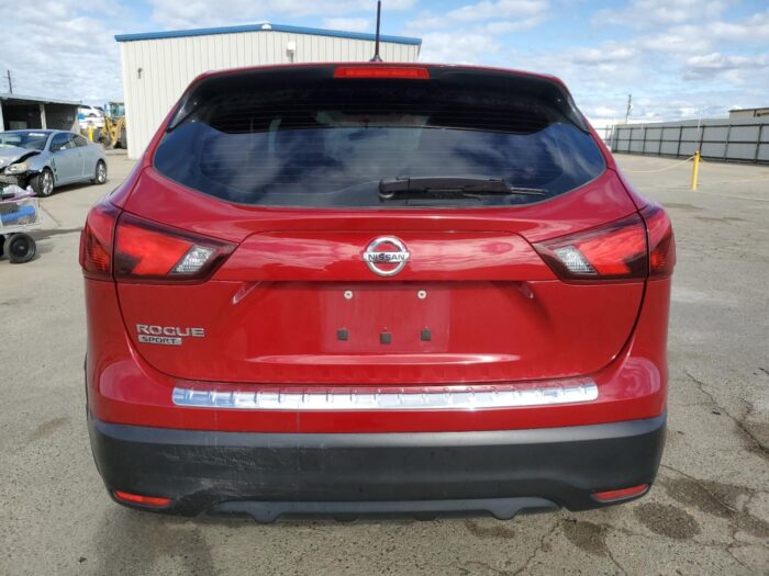 2017 Nissan Rogue - Image 2