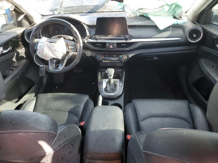 2021 Kia Forte Ex - Image 4