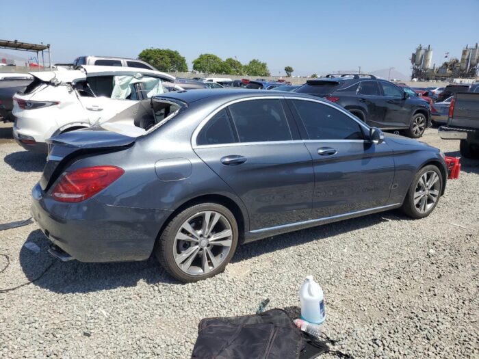 2015 Mercedes-Benz C 300 - Image 4