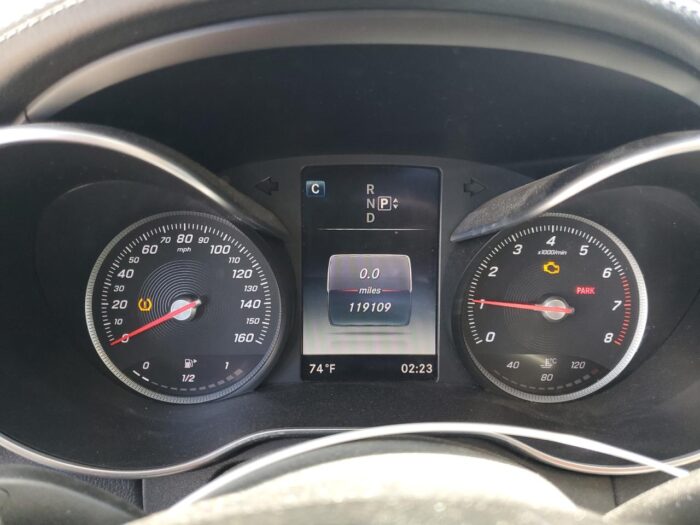 2015 Mercedes-Benz C 300 - Image 9