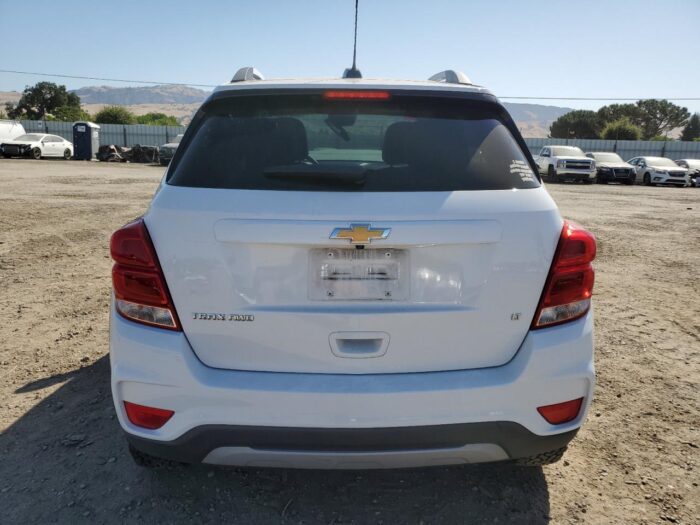 2018 Chevrolet Trax - Image 3