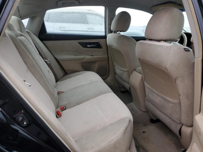 2013 Nissan Altima - Image 9