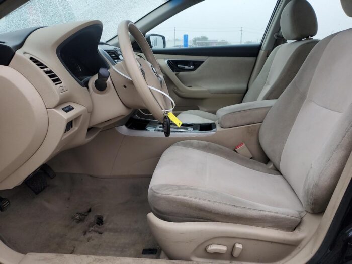 2013 Nissan Altima - Image 8