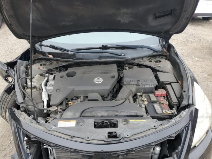 2014 Nissan Altima - Image 4