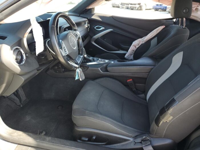 2019 Chevrolet Camaro Ls - Imagen 6
