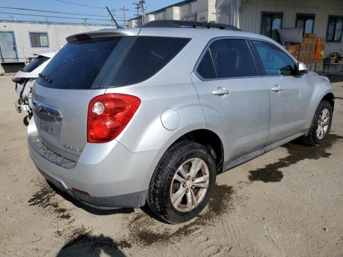2014 Chevrolet Equinox Lt - Image 2