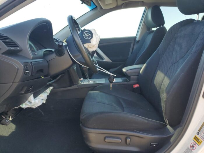 2011 Toyota Camry - Image 5