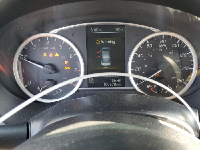 2018 Nissan Sentra S - Image 8