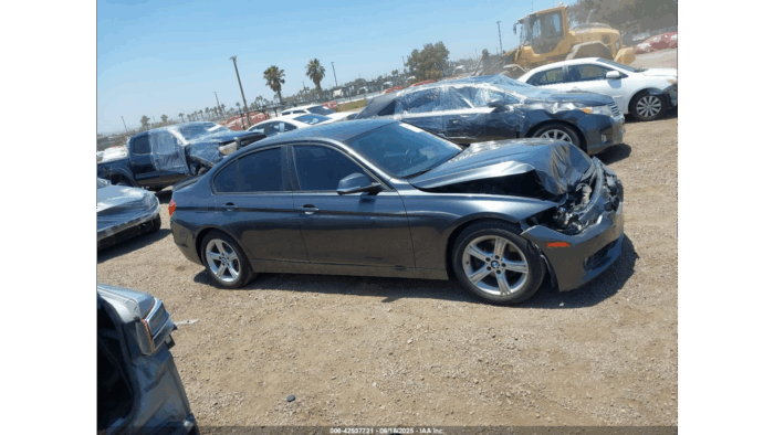 2013 BMW 328I - Image 3
