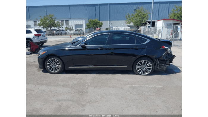 2015 Hyundai Genesis - Image 6