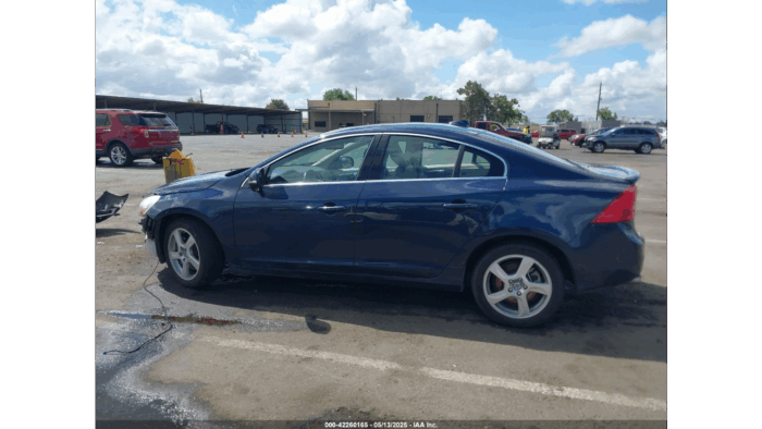 2013 Volvo S60 - Image 4