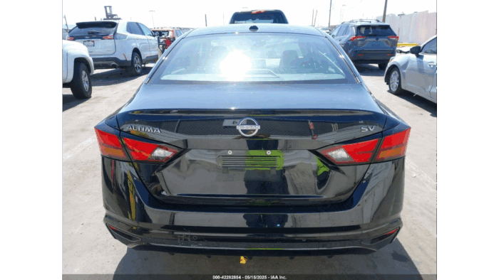 2023 Nissan Altima Sv - Image 5
