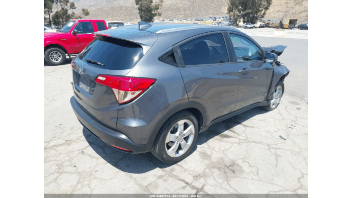 2016 Honda Hr-v - Image 2