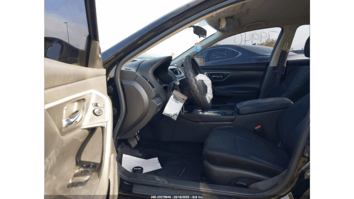 2017 Nissan Altima - Image 6