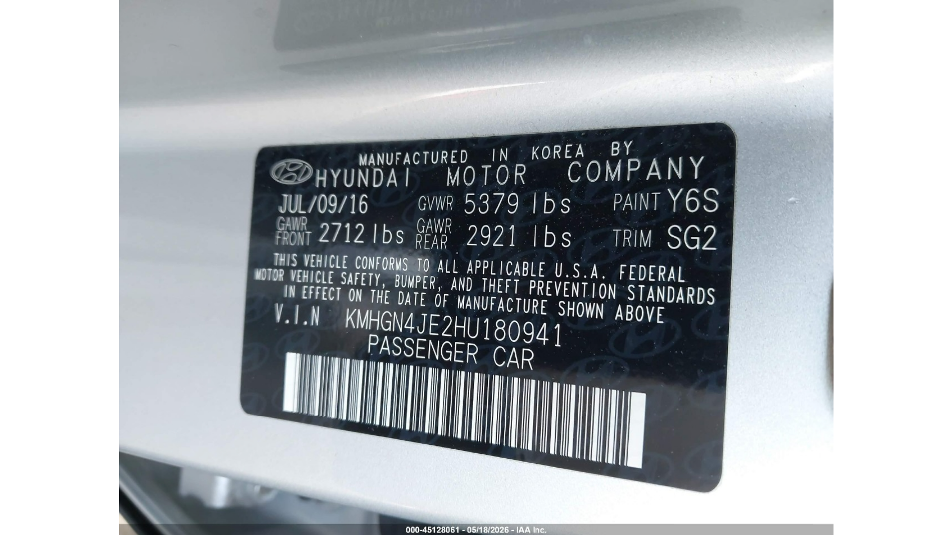 2017 GENESIS G80 - Image 10