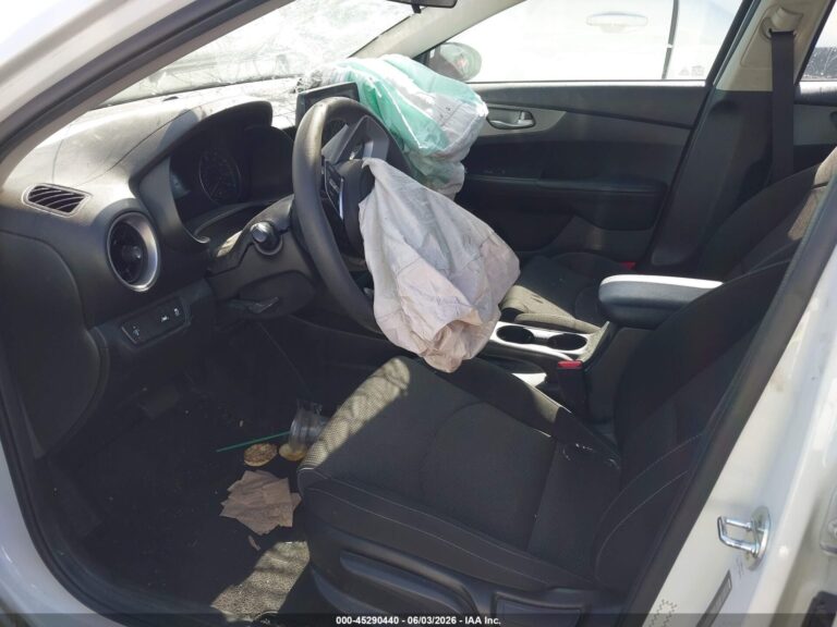 2021 KIA FORTE LXS